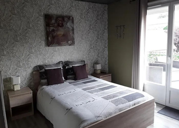 L'amarante D'hôtes De Panat Couette-café