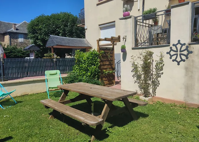 Bed & Breakfast L'amarante D'hotes De Panat 3*